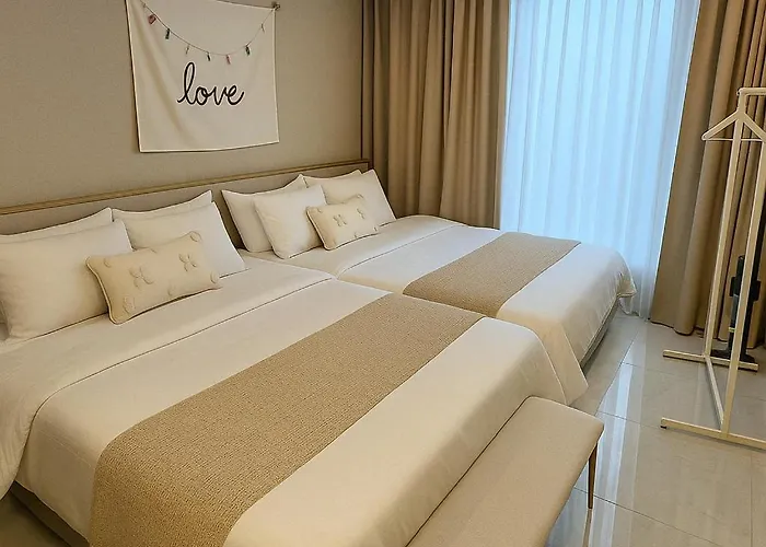 New Highend Near Nambu Bus Terminal 방1 거실1 더블침대2개 * ソウル特別市