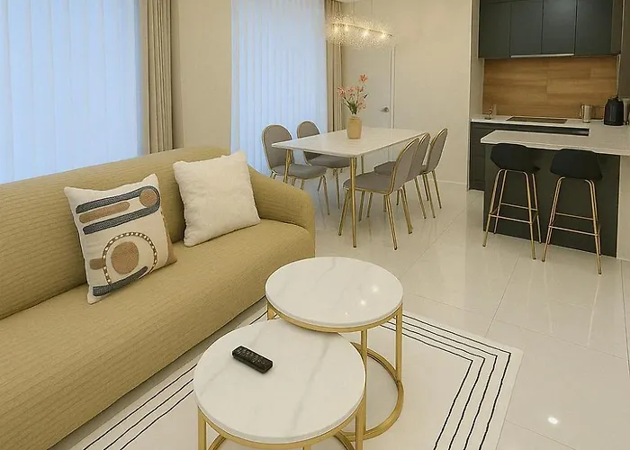 New Highend Near Nambu Bus Terminal 방1 거실1 더블침대2개 アパート *
